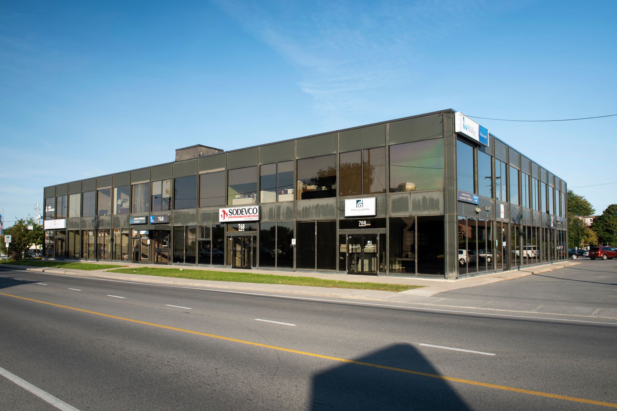 768 boulevard Saint-Joseph – Centre d’affaires